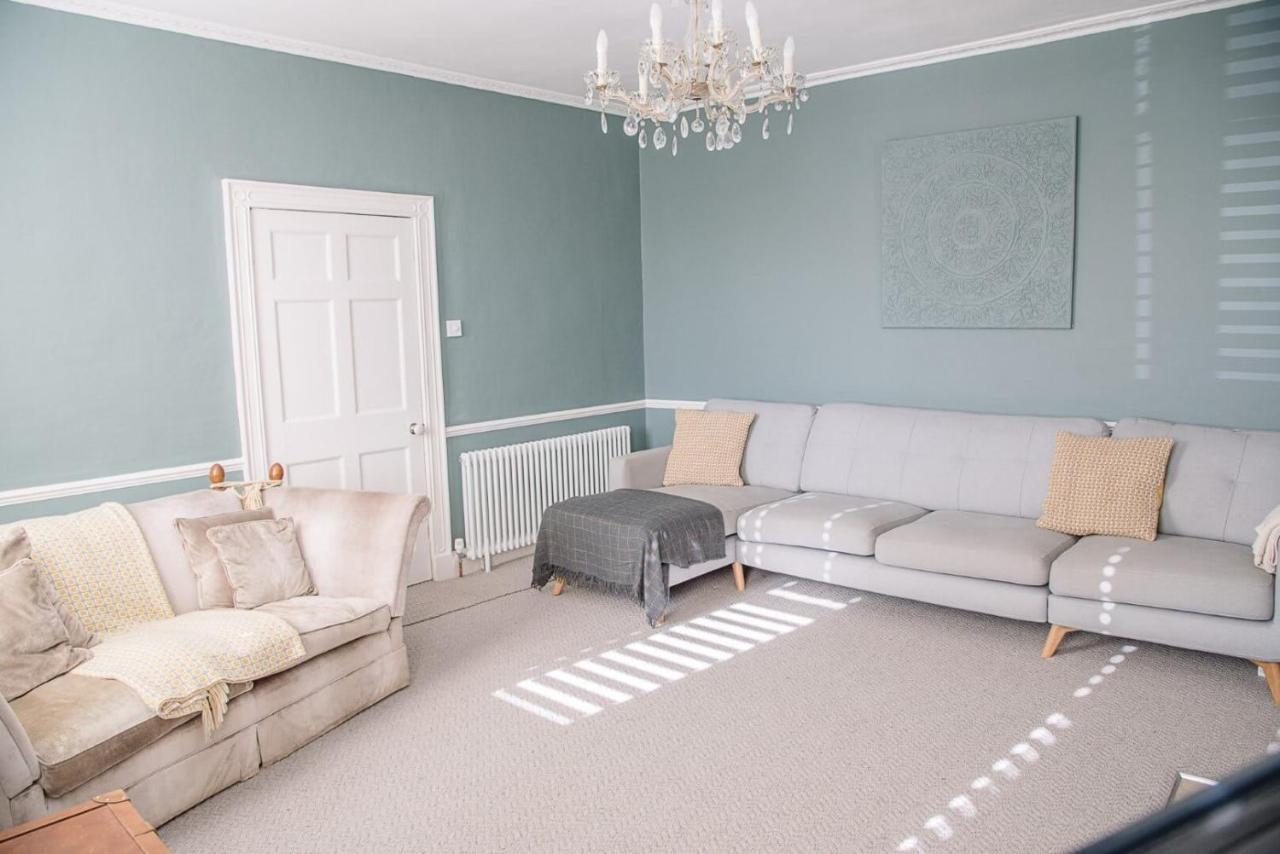 Quay House, Woodbridge Villa ภายนอก รูปภาพ